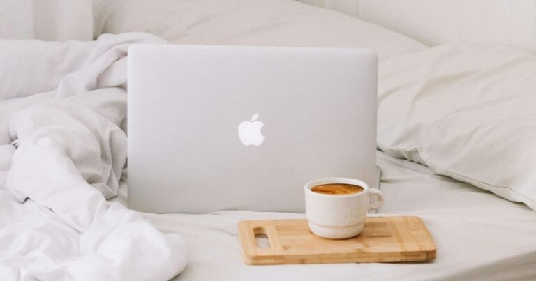how to manifest money fast
